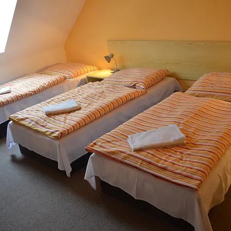 Hotel On Air 3*